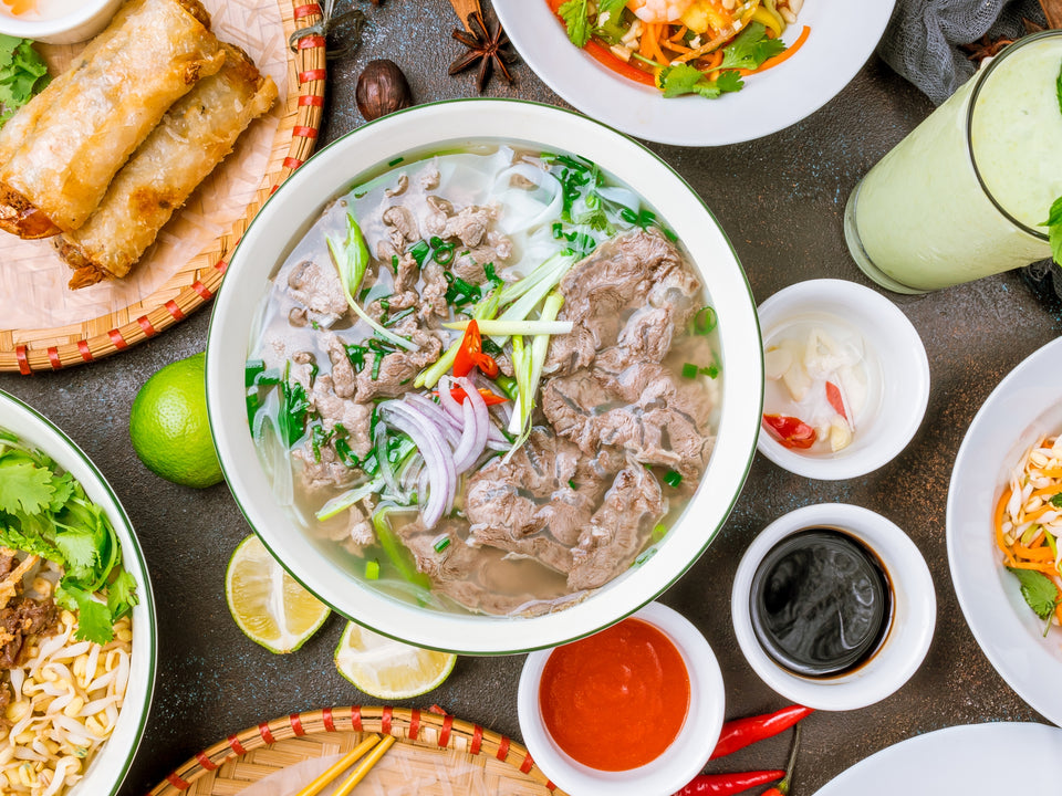 vietnamese pho noodle soup